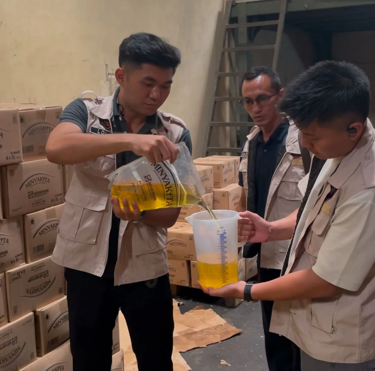 Sidak Di Gudang PT. Buana Mas Makmur Sentosa Satgas Pangan Ingatkan Takaran & Kestabilan HET Minyakita